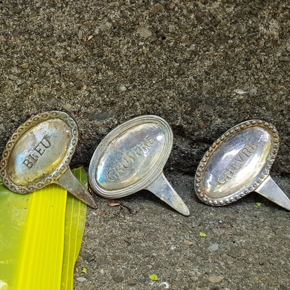 Cute vintage metal cheese markers (mice figurines and plain ovals) - Picture 2 of 3